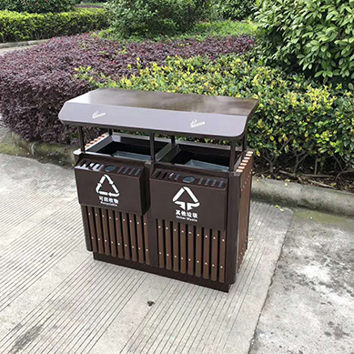 钢木垃圾桶
